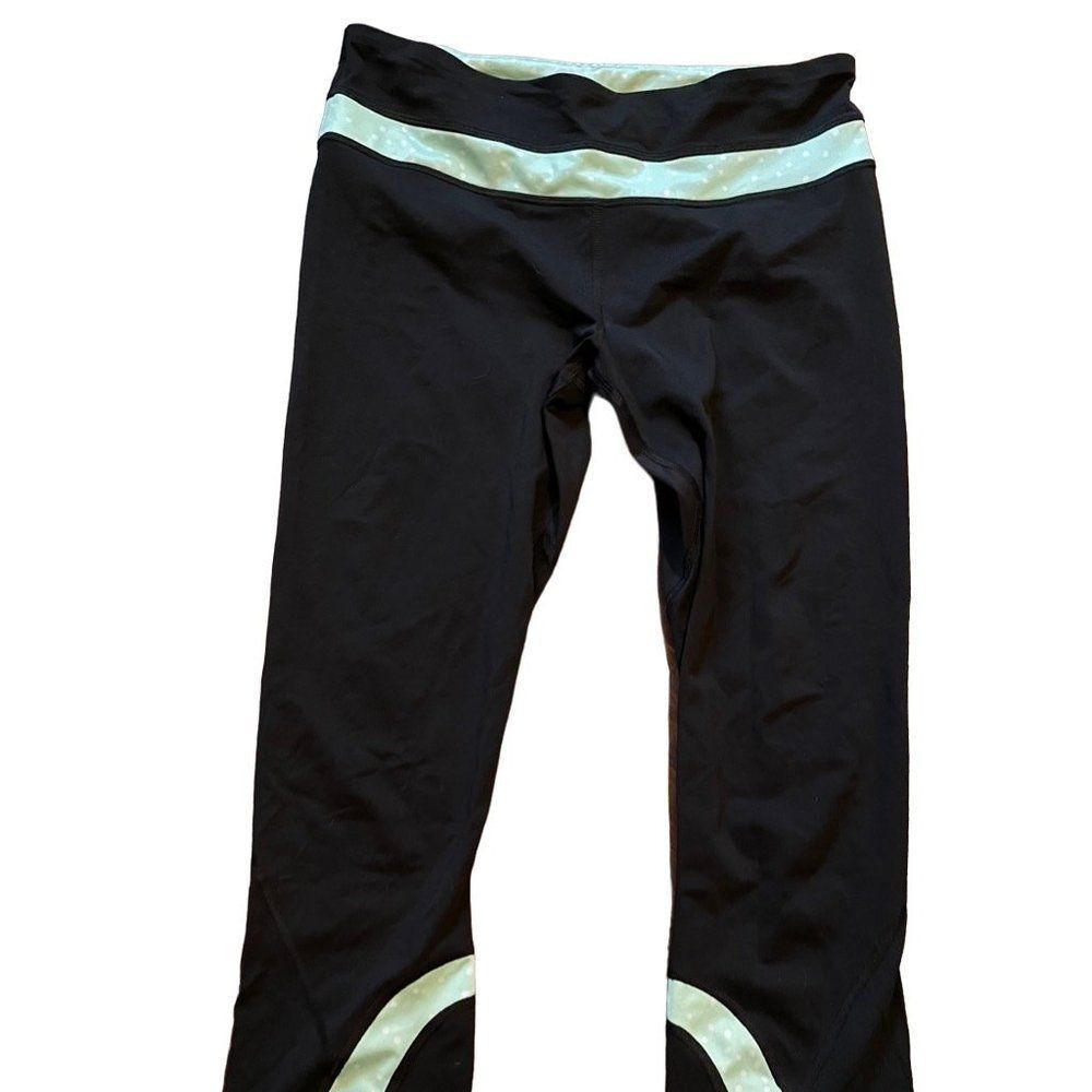 Lululemon Run: Inspire Crop II Black / Mint Moment Polk a Dot Size 6 - Picture 4 of 5